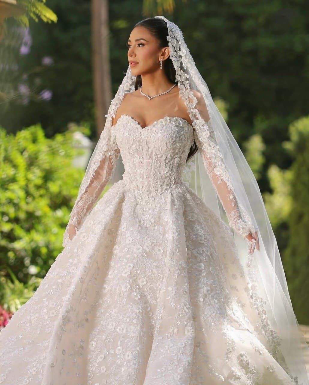 A Timeless Couture Bridal Gown Defined by Romance and Craftsmanship