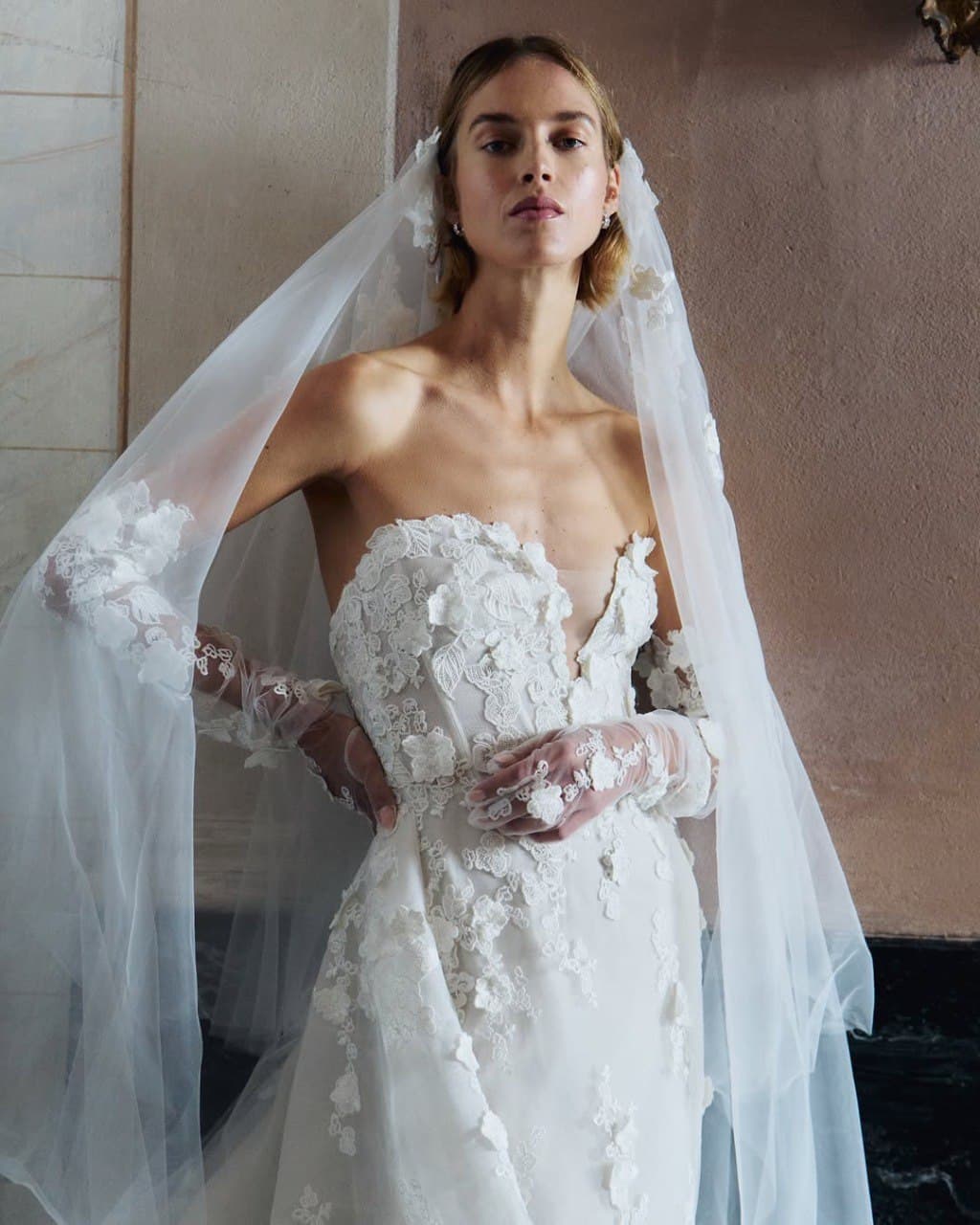 Sculpted Elegance: The Art of Couture Bridal Gowns